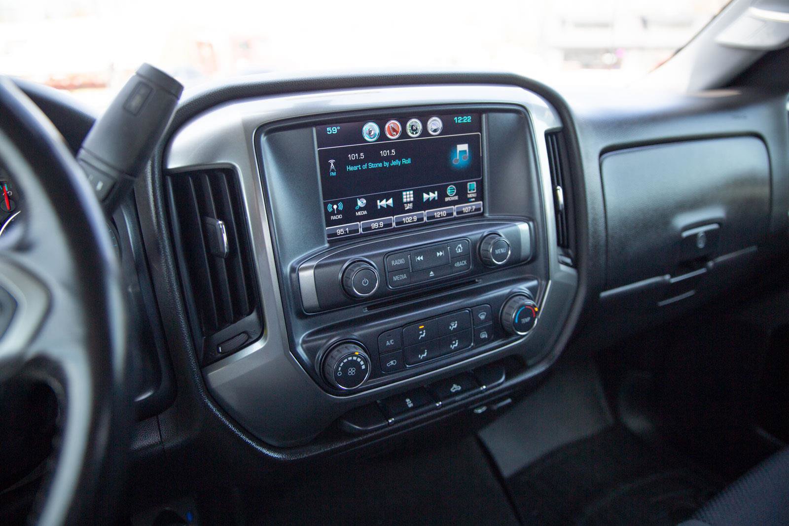Used 2018 Chevrolet Silverado 1500 LT image 13