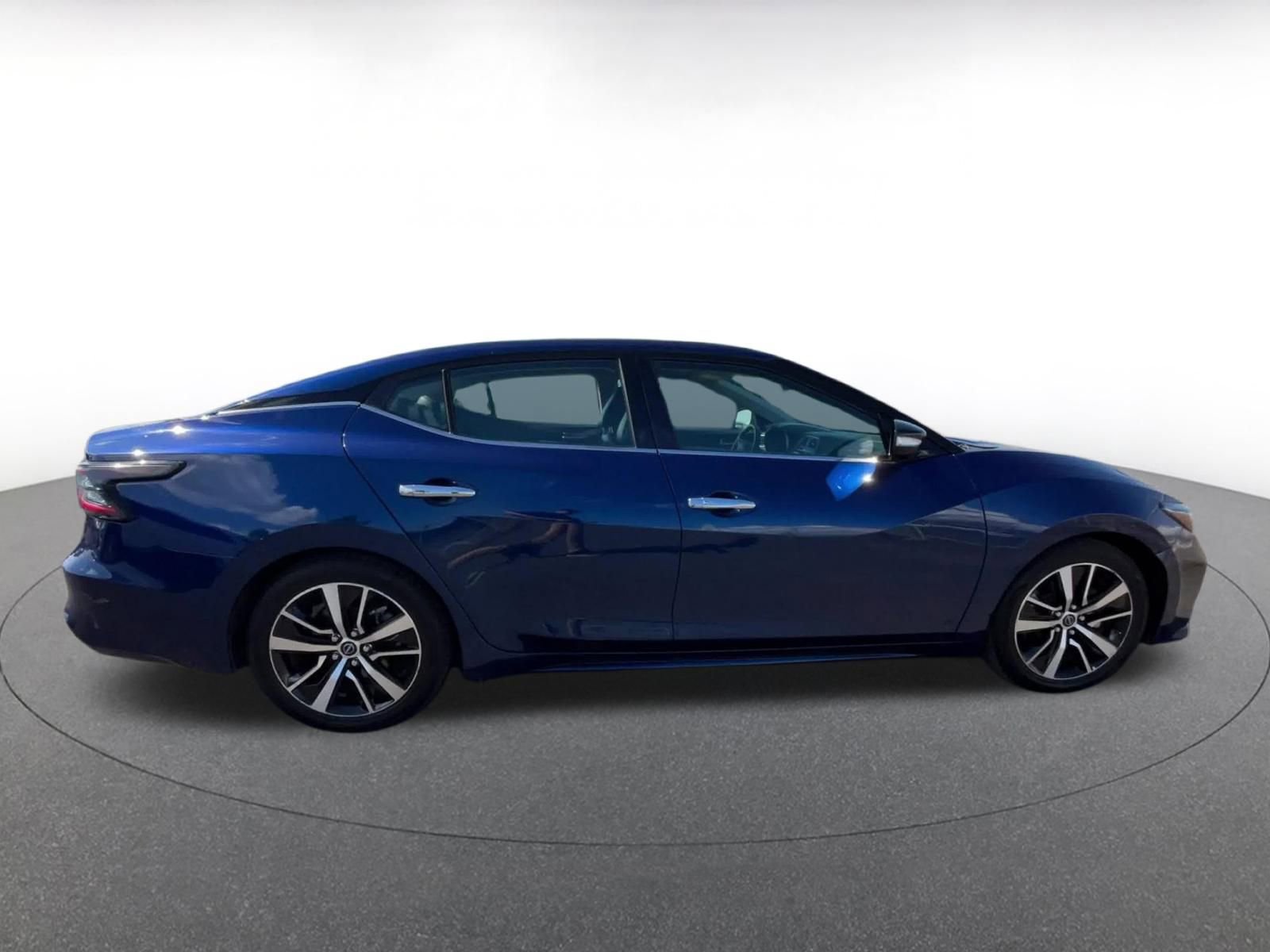 Used 2023 Nissan Maxima SV w/ Floor Mat Group image 16