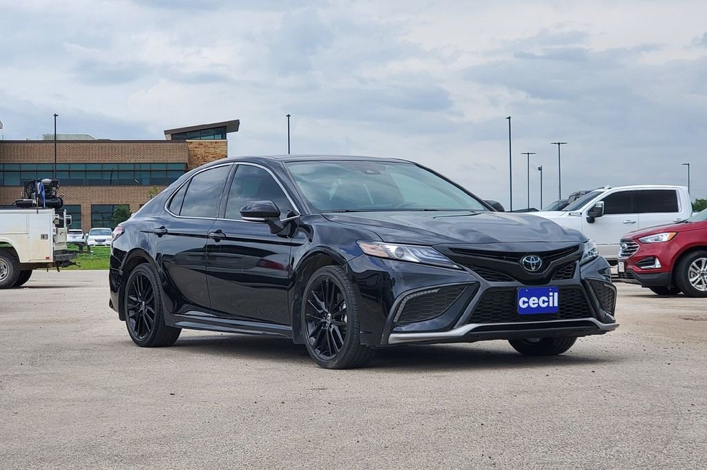 Used 2024 Toyota Camry XSE FWD image 26