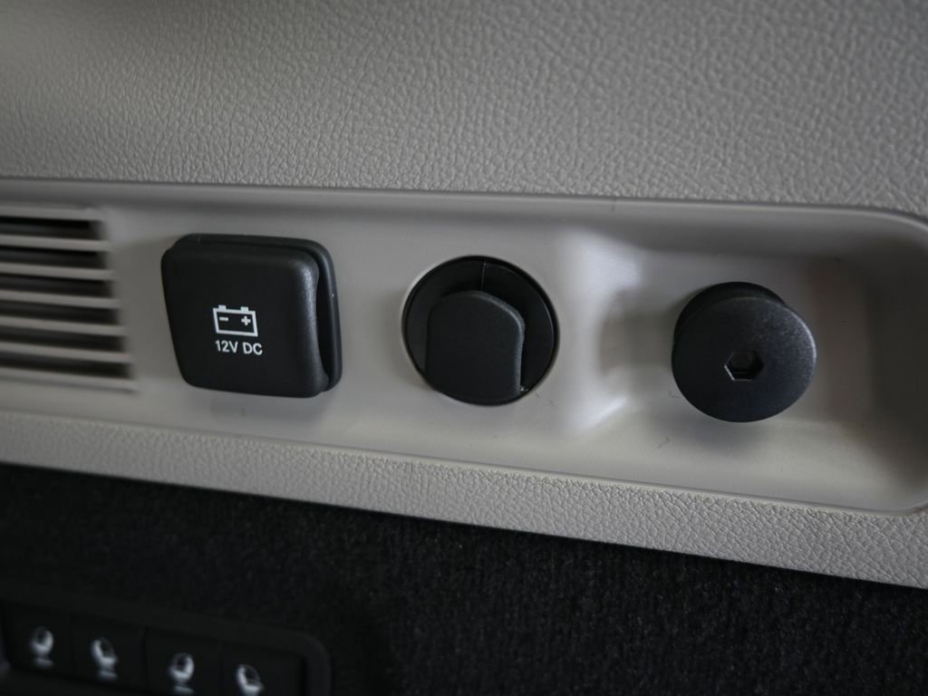 Used 2024 Jeep Grand Wagoneer L 4WD image 51