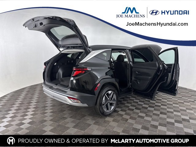 Certified 2025 Hyundai Tucson SEL image 17