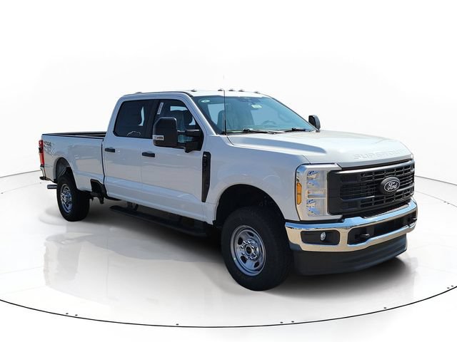 New 2027 Ford F350 XL w/ 360-Degree Camera Package AWD/4WD image 2