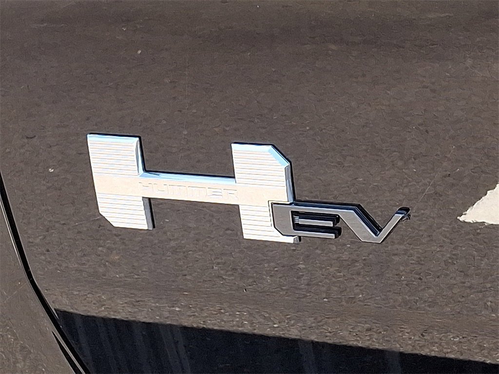 New 2025 GMC Hummer EV 2X image 10