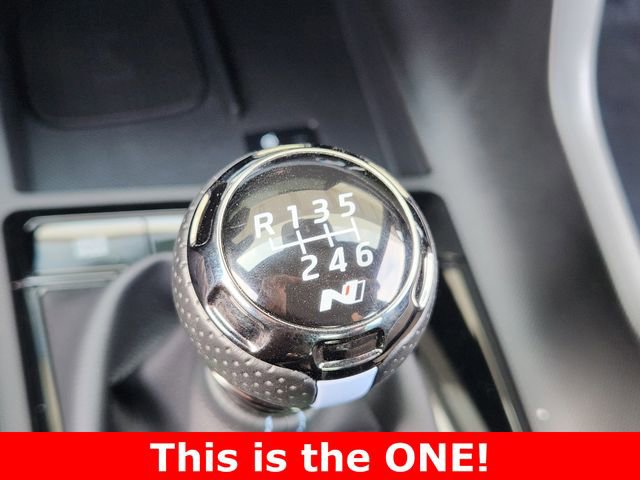 Certified 2025 Hyundai Elantra N Base image 17