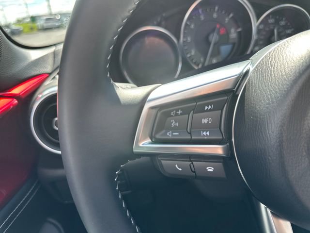 Certified 2022 MAZDA MX-5 Miata Grand Touring RWD image 16