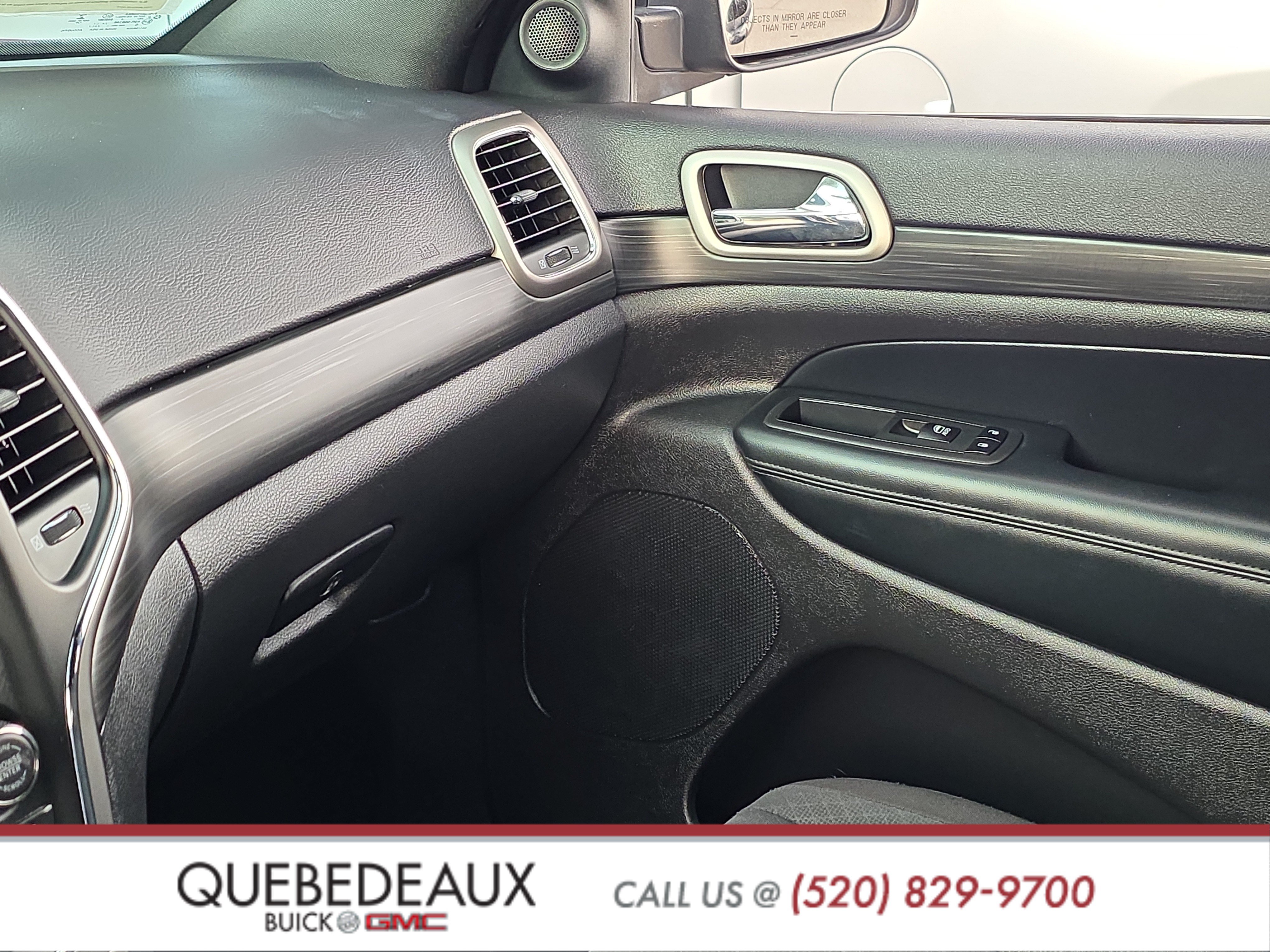 Used 2020 Jeep Grand Cherokee Laredo RWD image 20