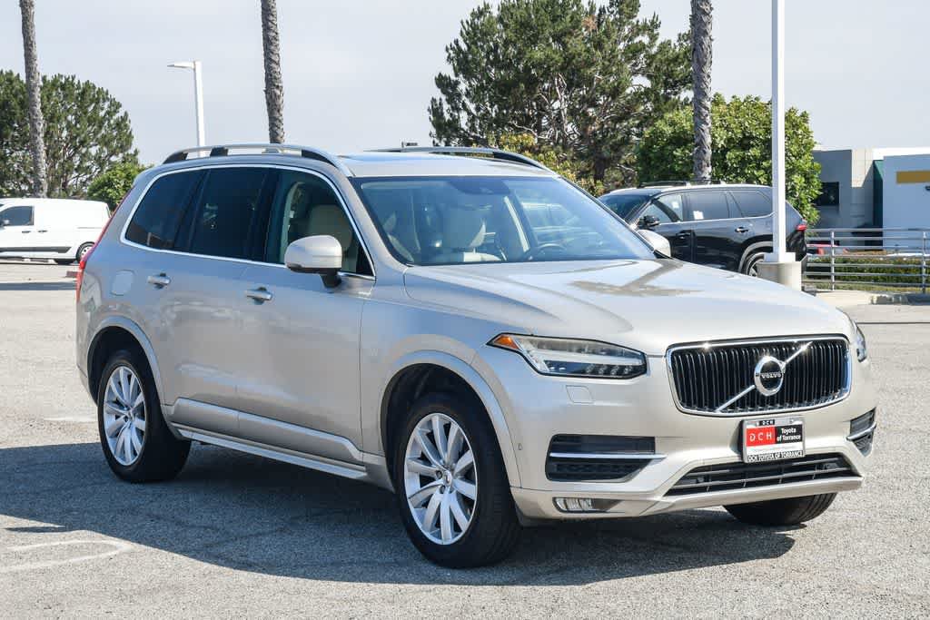Used 2016 Volvo XC90 T6 Momentum w/ Momentum Plus Package AWD/4WD image 3