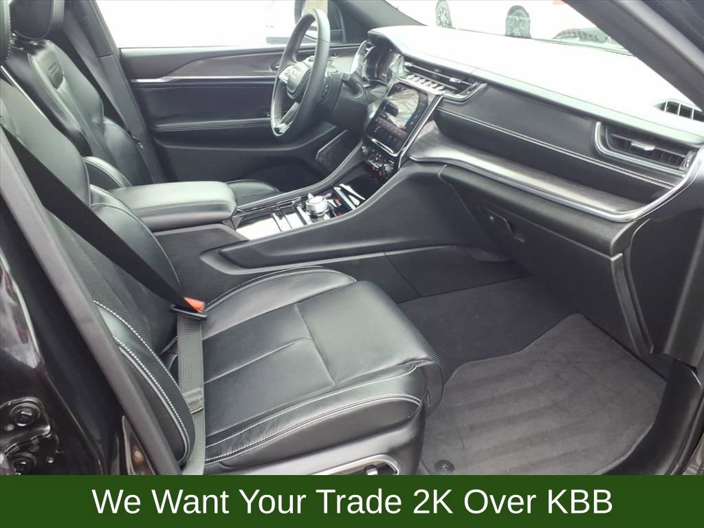 Used 2025 Jeep Grand Cherokee Overland w/ Adv Protech Group III image 22