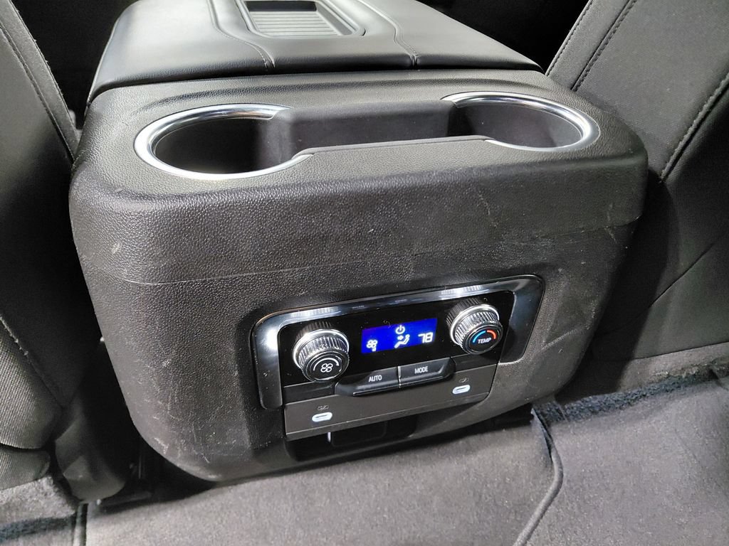 Used 2024 GMC Yukon SLE AWD/4WD image 38