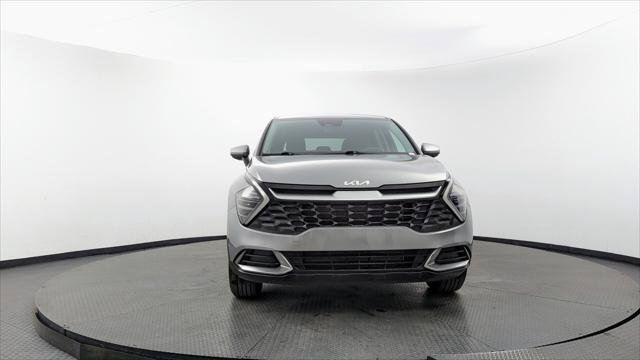 Used 2024 Kia Sportage LX FWD image 12
