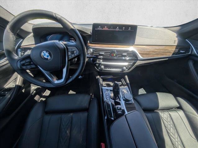 Used 2021 BMW 530i w/ Convenience Package RWD image 19