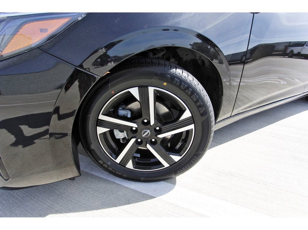 Used 2024 Nissan Sentra SV image 30