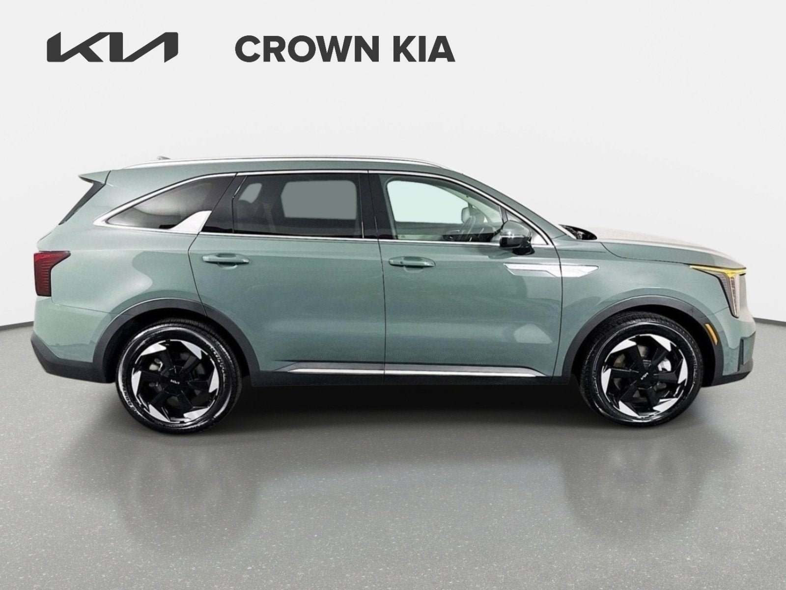 Certified 2025 Kia Sorento EX FWD image 4