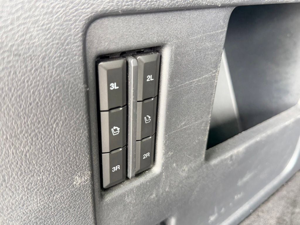 Used 2024 Ford Expedition Max Limited AWD/4WD image 33