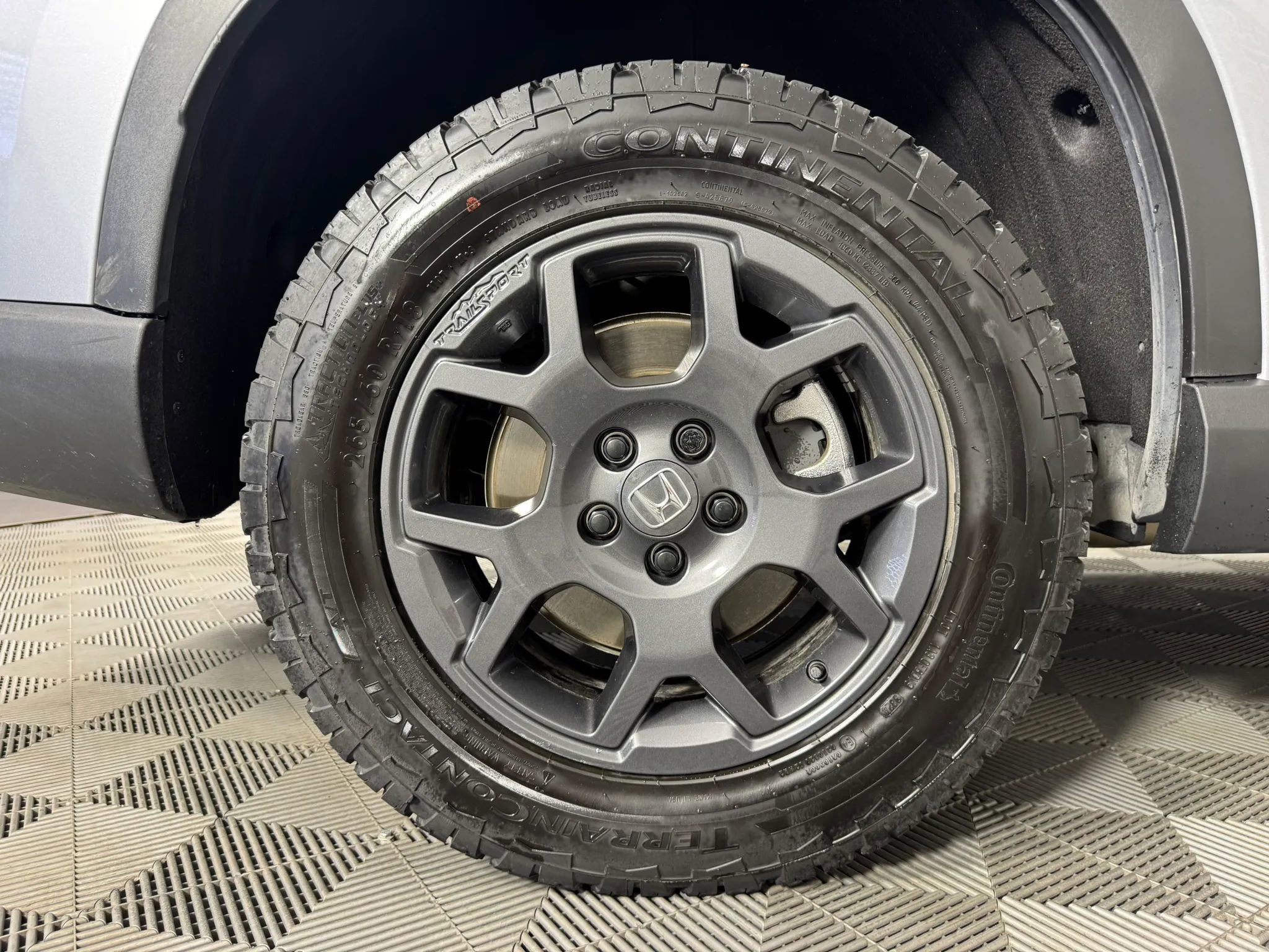 Used 2025 Honda Pilot TrailSport image 52