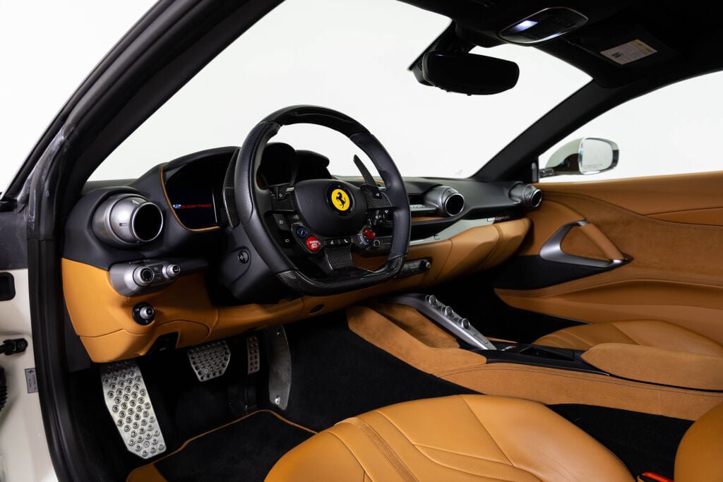 Certified 2019 Ferrari 812 Superfast RWD image 4