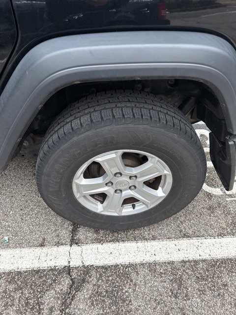 Used 2018 Jeep Wrangler Unlimited Sport S image 9