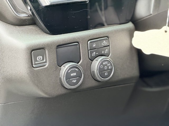 Used 2023 Chevrolet Silverado 1500 LTZ image 8