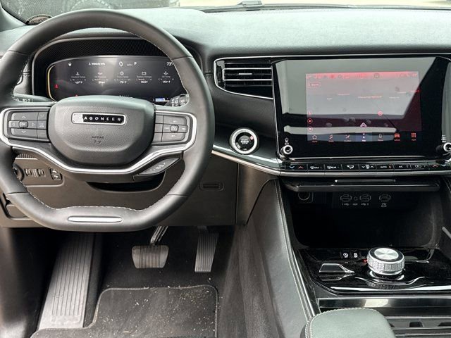 Used 2024 Jeep Wagoneer 4WD w/ Premium Group I image 10