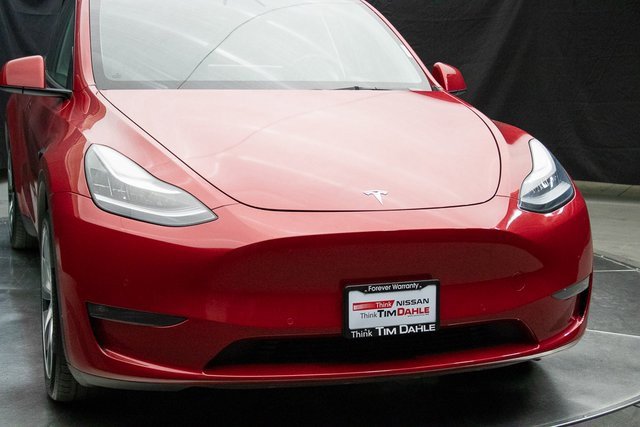 Used 2021 Tesla Model Y Long Range image 3
