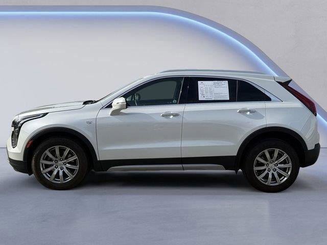 Certified 2022 Cadillac XT4 Premium Luxury w/ Cold Weather Package image 7