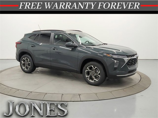 New 2026 Chevrolet Trax LT w/ Driver Confidence Package