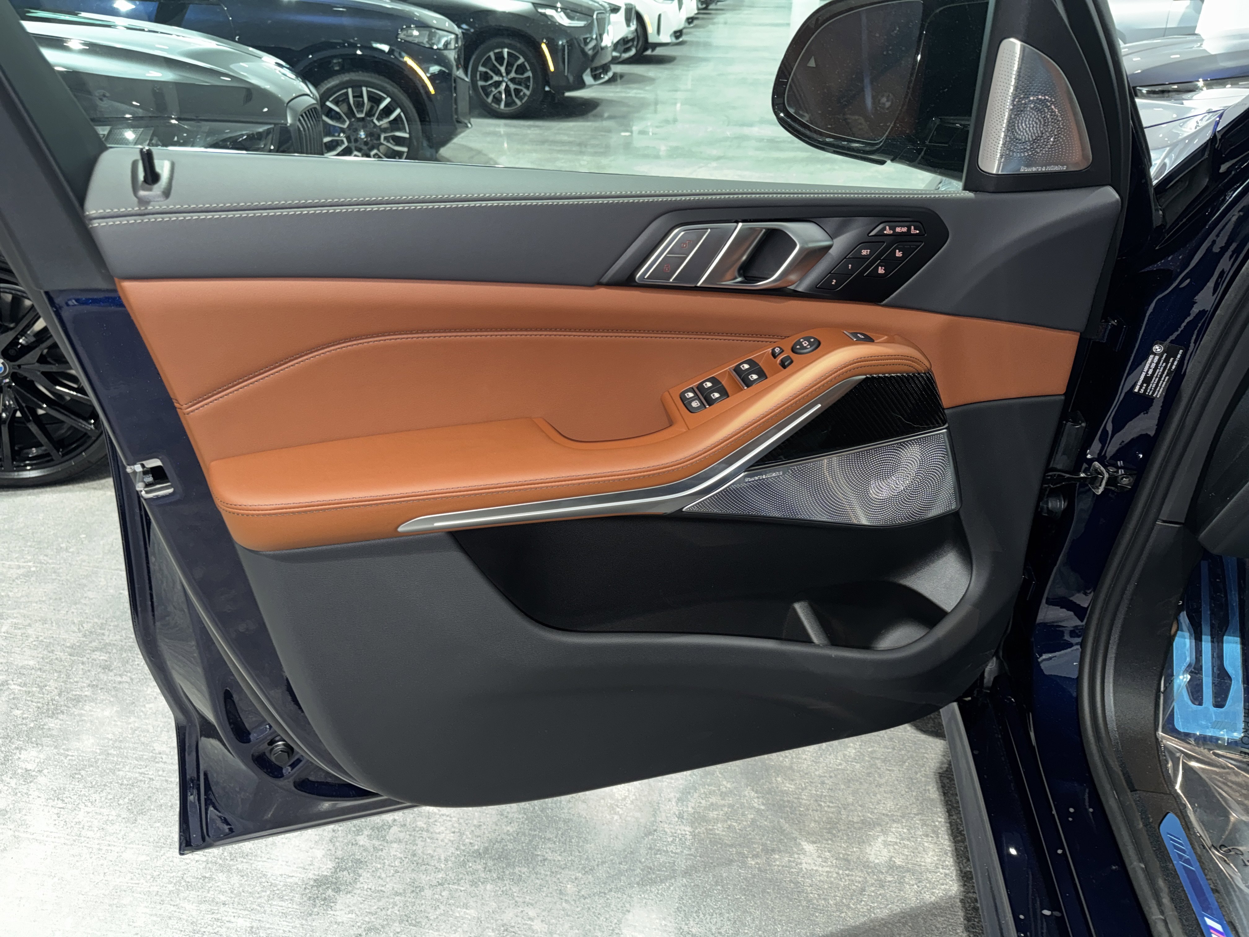 New 2026 BMW X7 M60i image 14