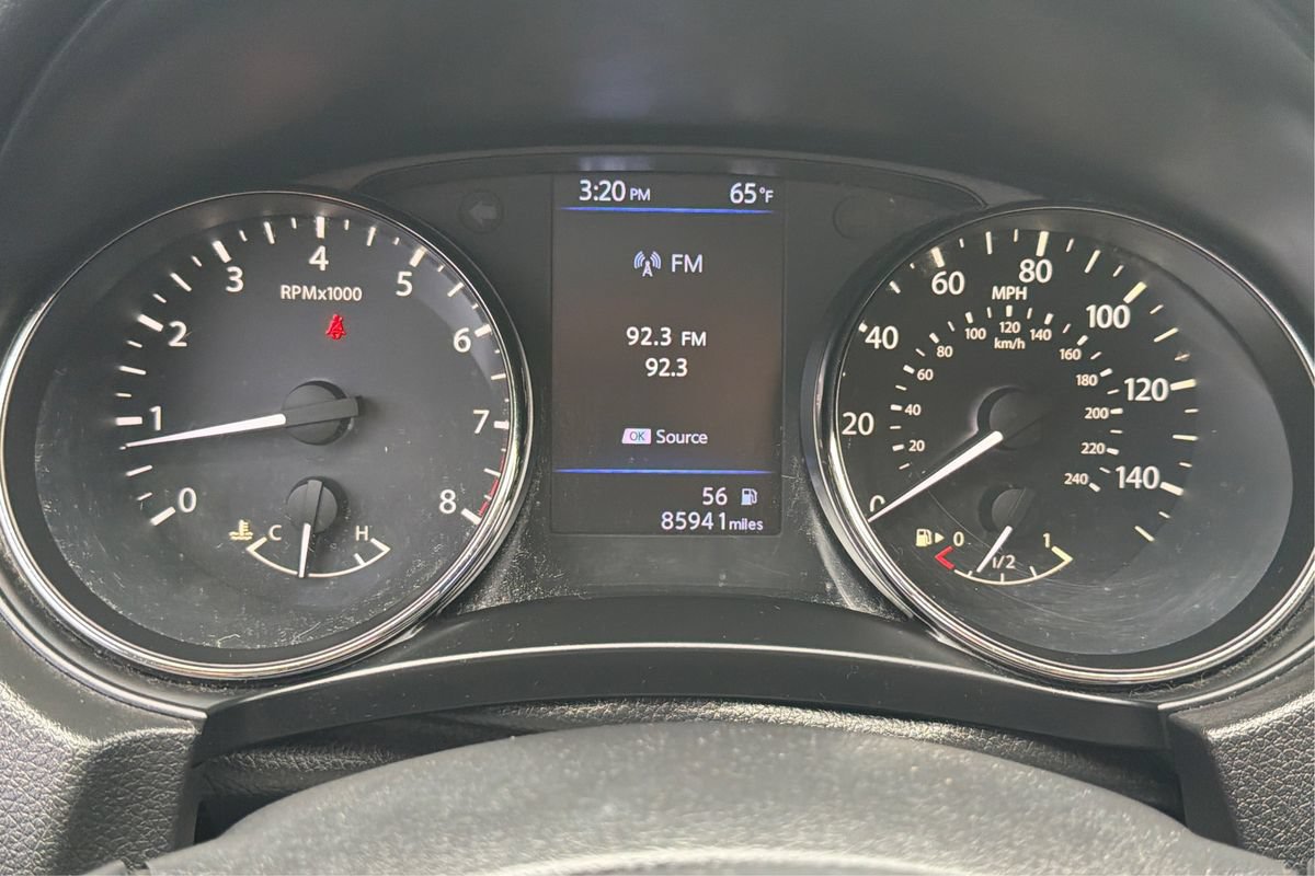 Used 2019 Nissan Rogue Sport S FWD image 16