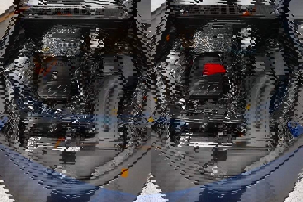 Used 2022 Buick Encore GX Essence image 3