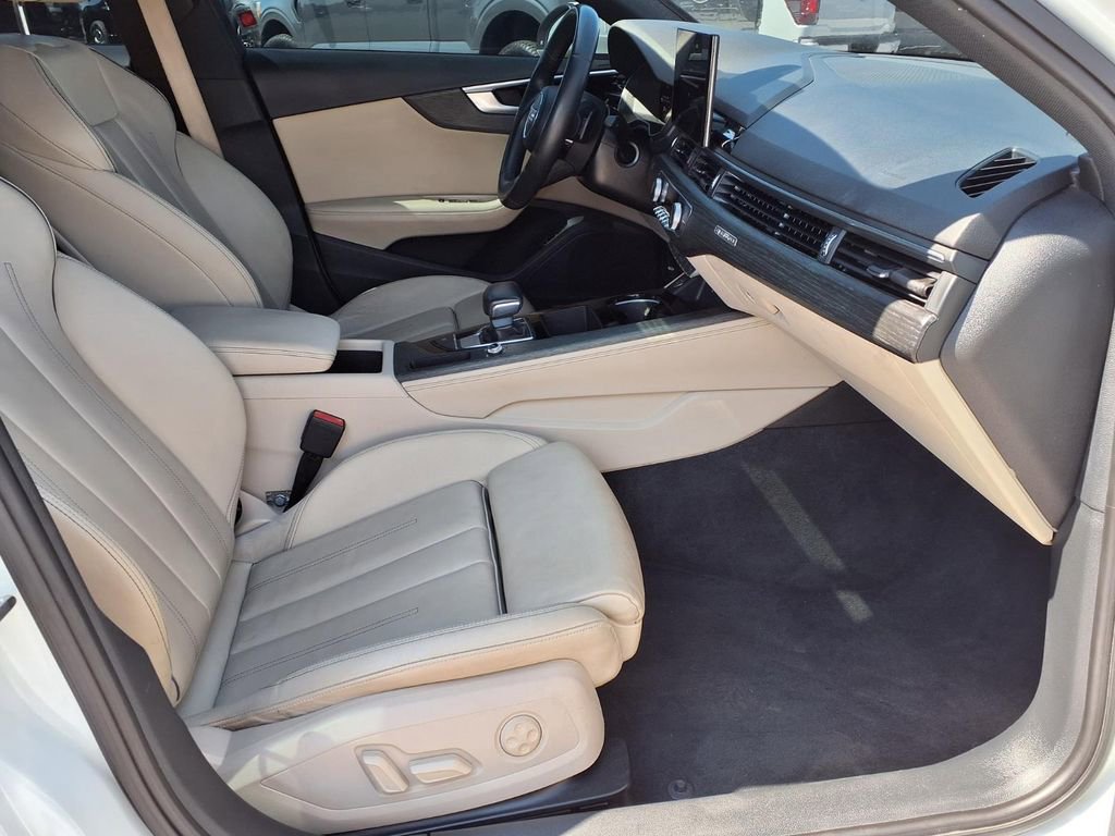 Used 2022 Audi A4 2.0T Premium Plus image 11