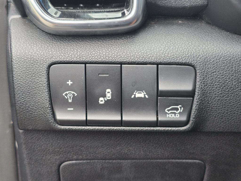 Certified 2022 Kia Sportage EX AWD/4WD image 32