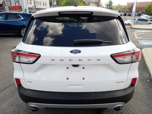 Used 2022 Ford Escape SE image 4