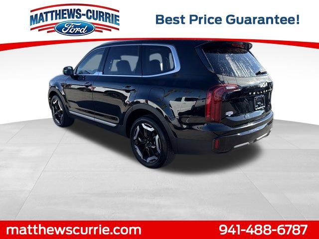 Used 2025 Kia Telluride S image 6