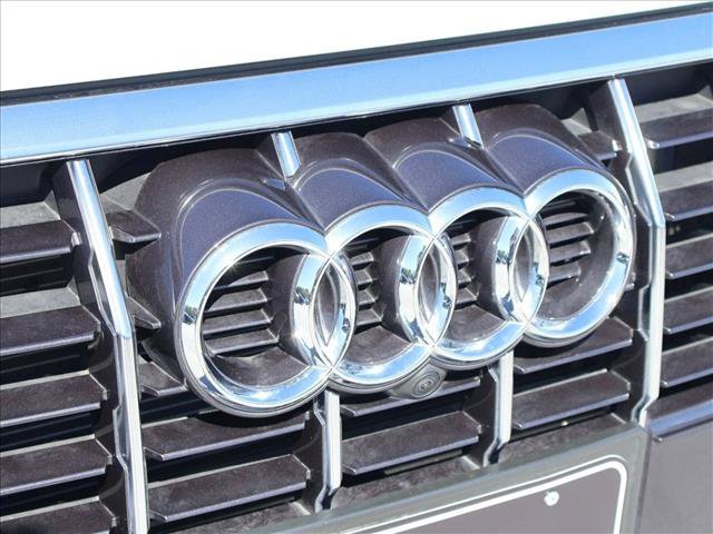 Used 2023 Audi Q3 2.0T Premium Plus w/ Premium Plus Package AWD/4WD image 30