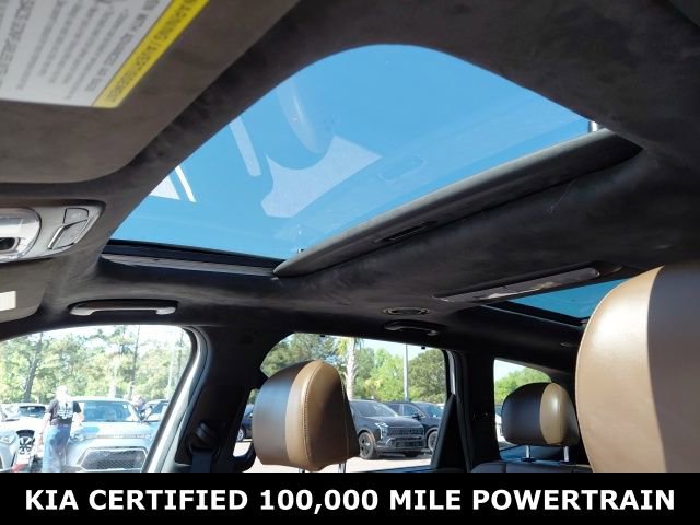 Certified 2022 Kia Telluride SX w/ SX Prestige Package AWD/4WD image 21