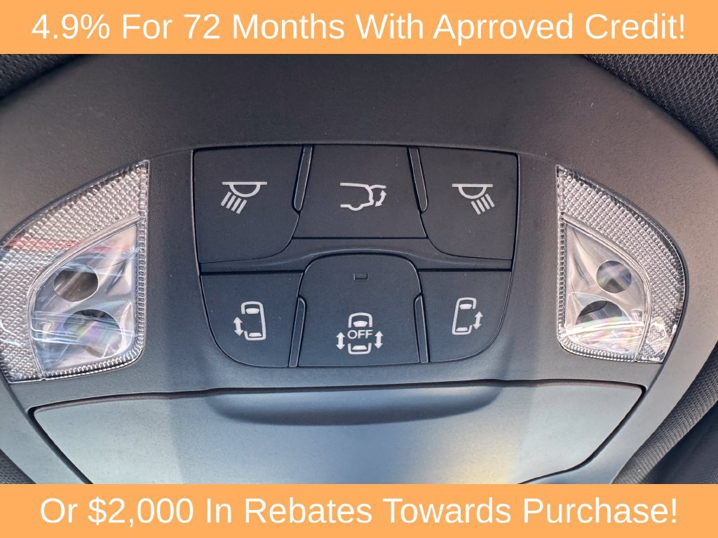 New 2027 Chrysler Pacifica Limited FWD image 26
