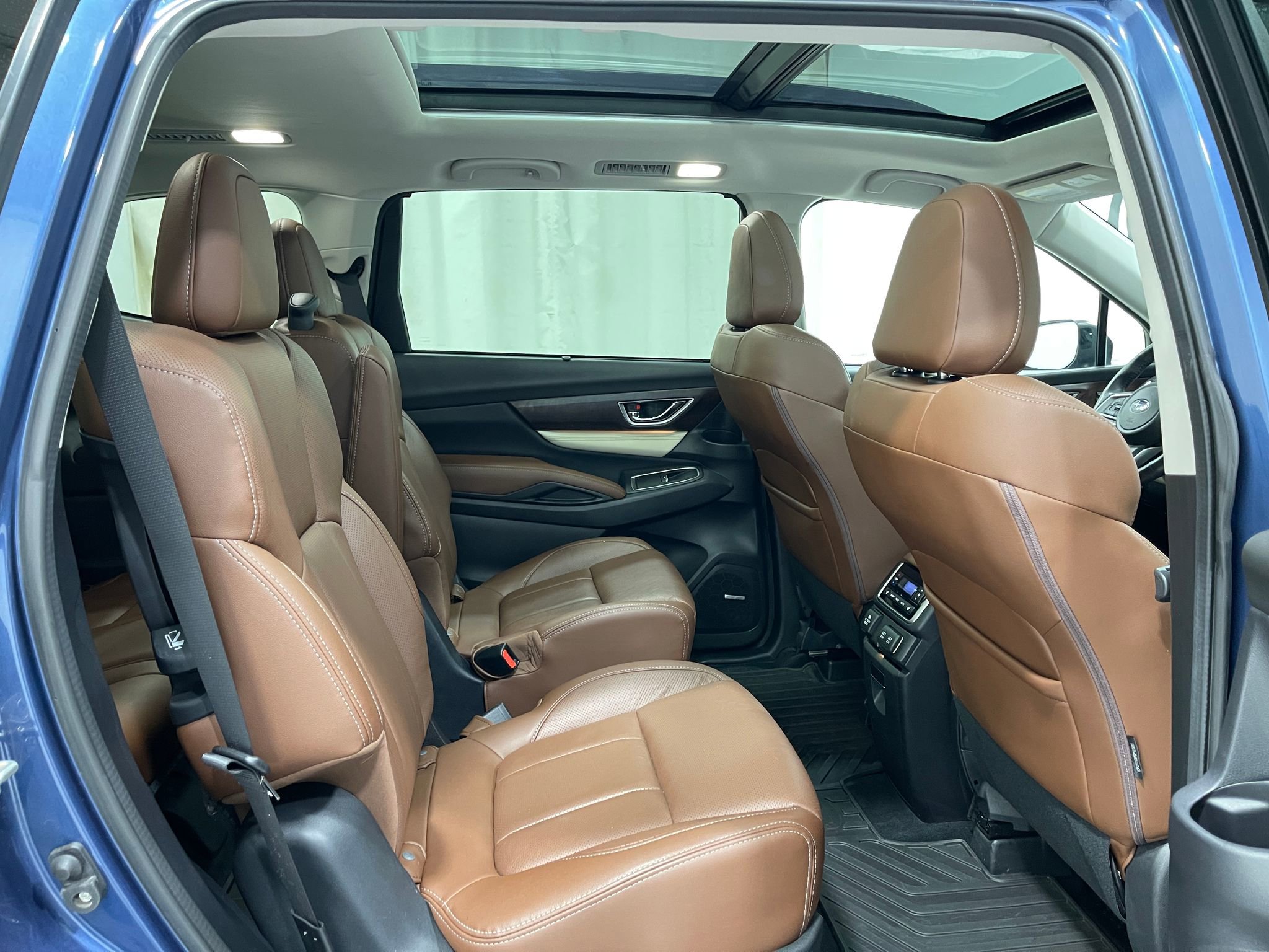 Used 2020 Subaru Ascent Touring w/ Popular Package #3 image 32