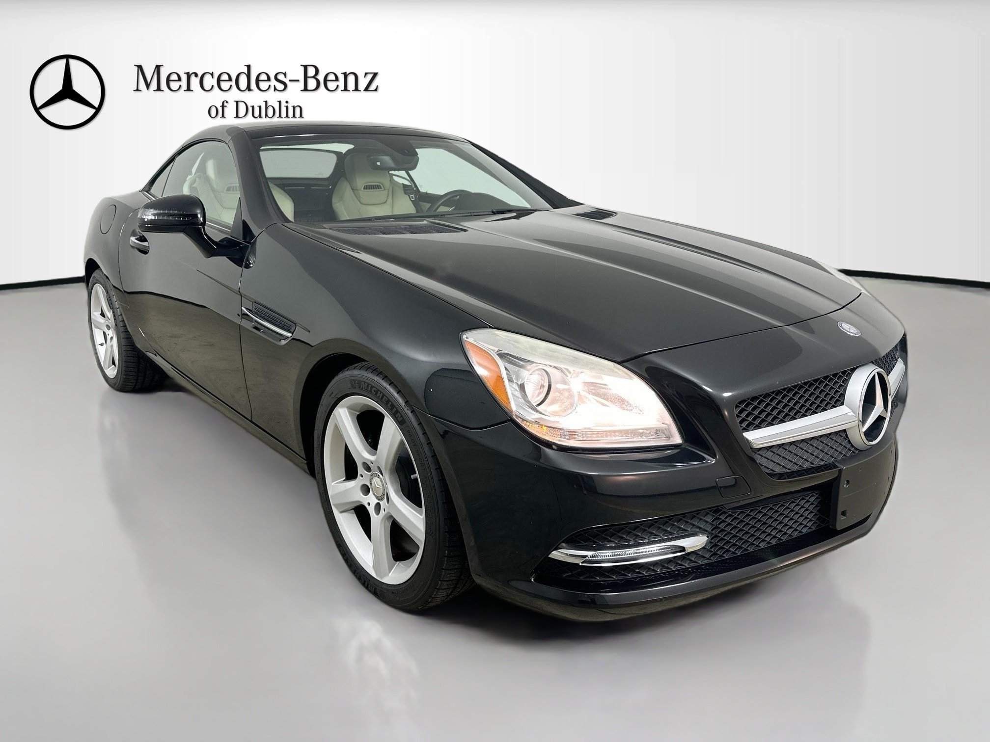 Certified 2015 Mercedes-Benz SLK 250 image 3