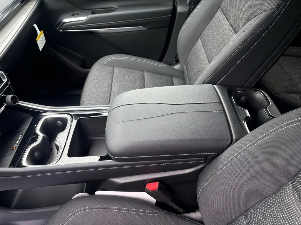 New 2026 Chevrolet Traverse LT w/ LPO, Floor Liner Package FWD image 26