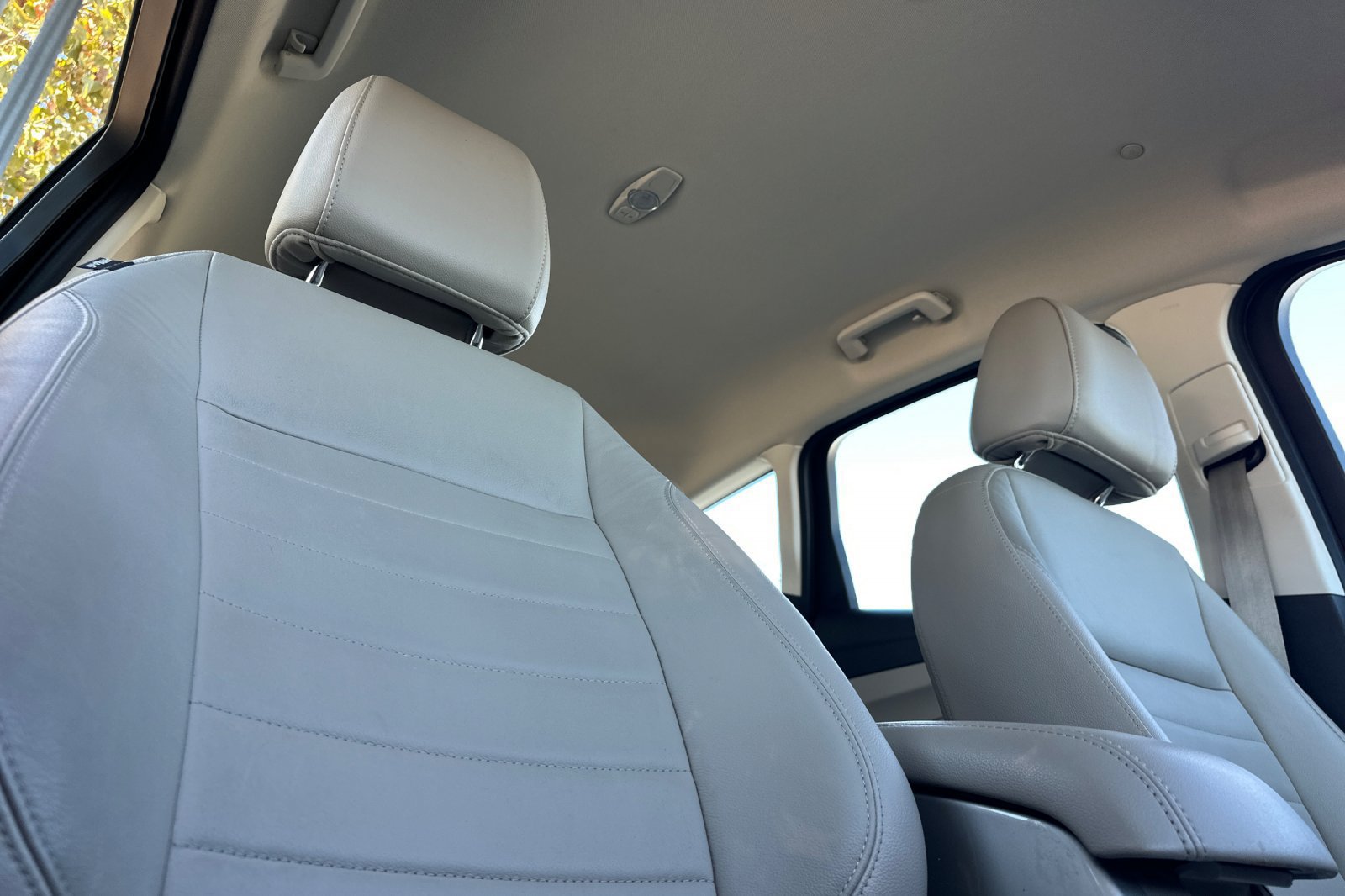 Used 2014 Ford C-MAX SEL w/ Equipment Group 302A FWD image 17