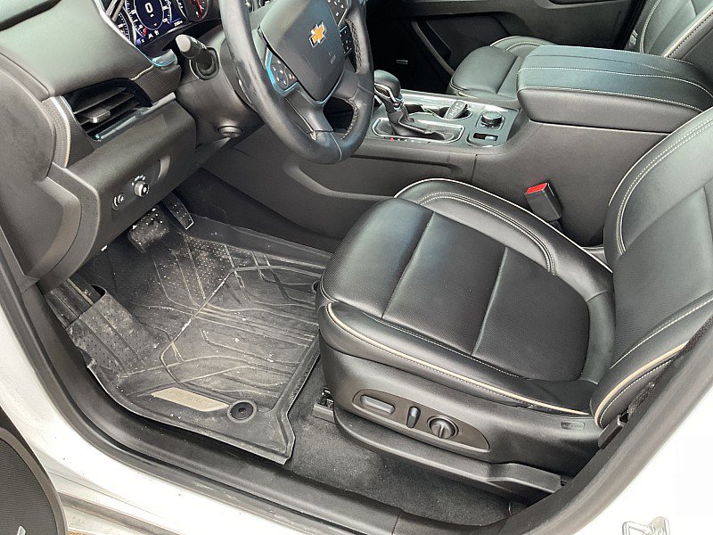 Used 2023 Chevrolet Traverse Premier image 14