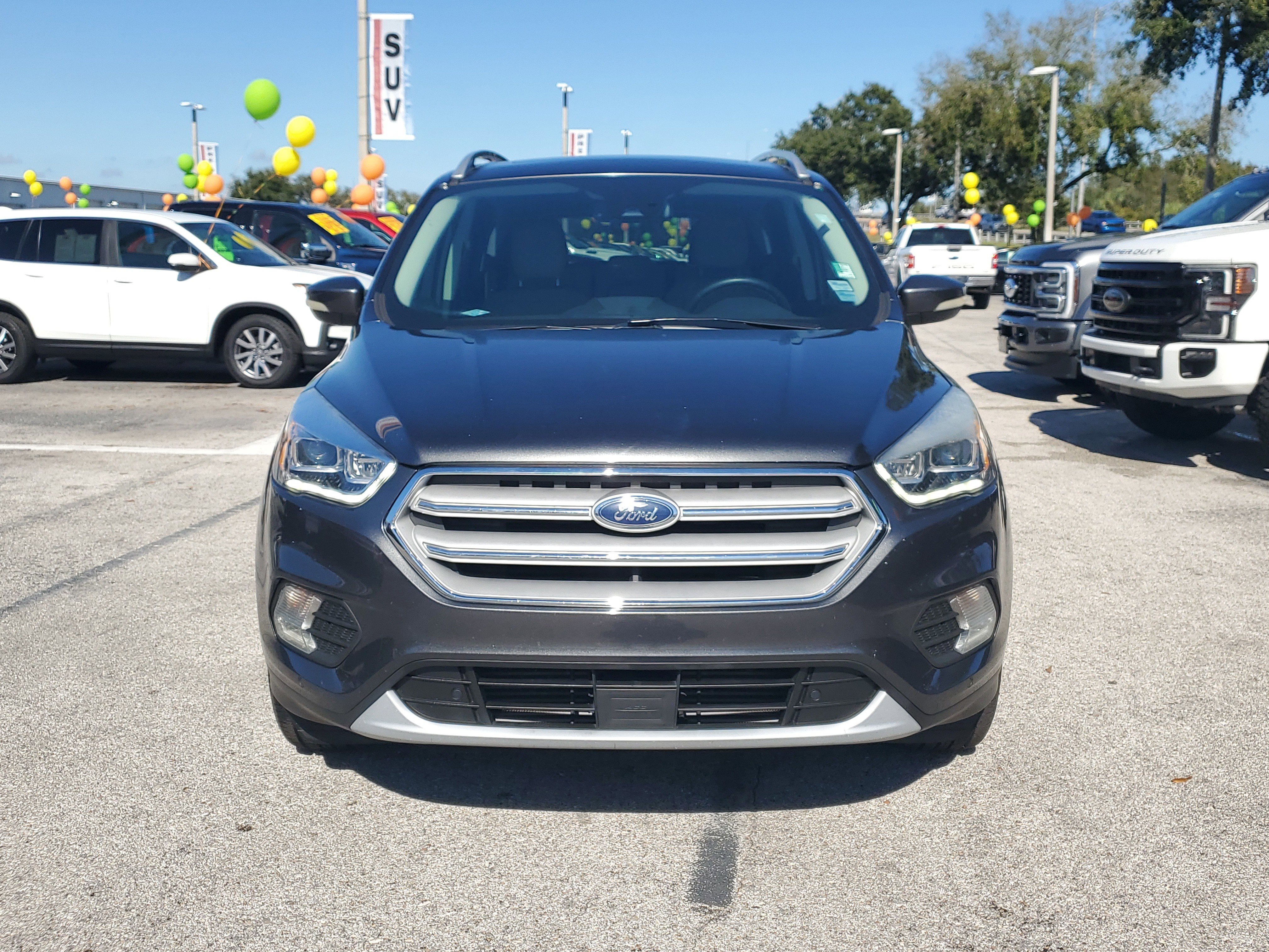 Used 2019 Ford Escape Titanium image 2