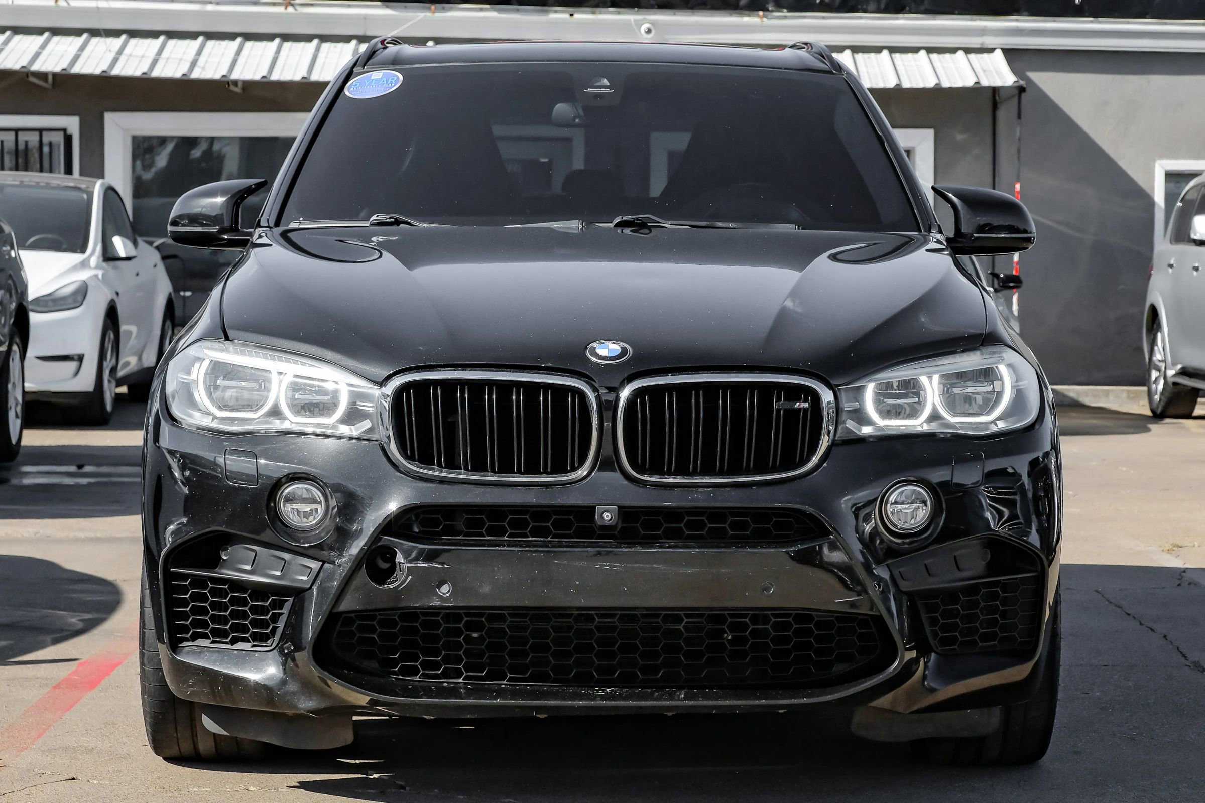 Used 2016 BMW X5 M image 8