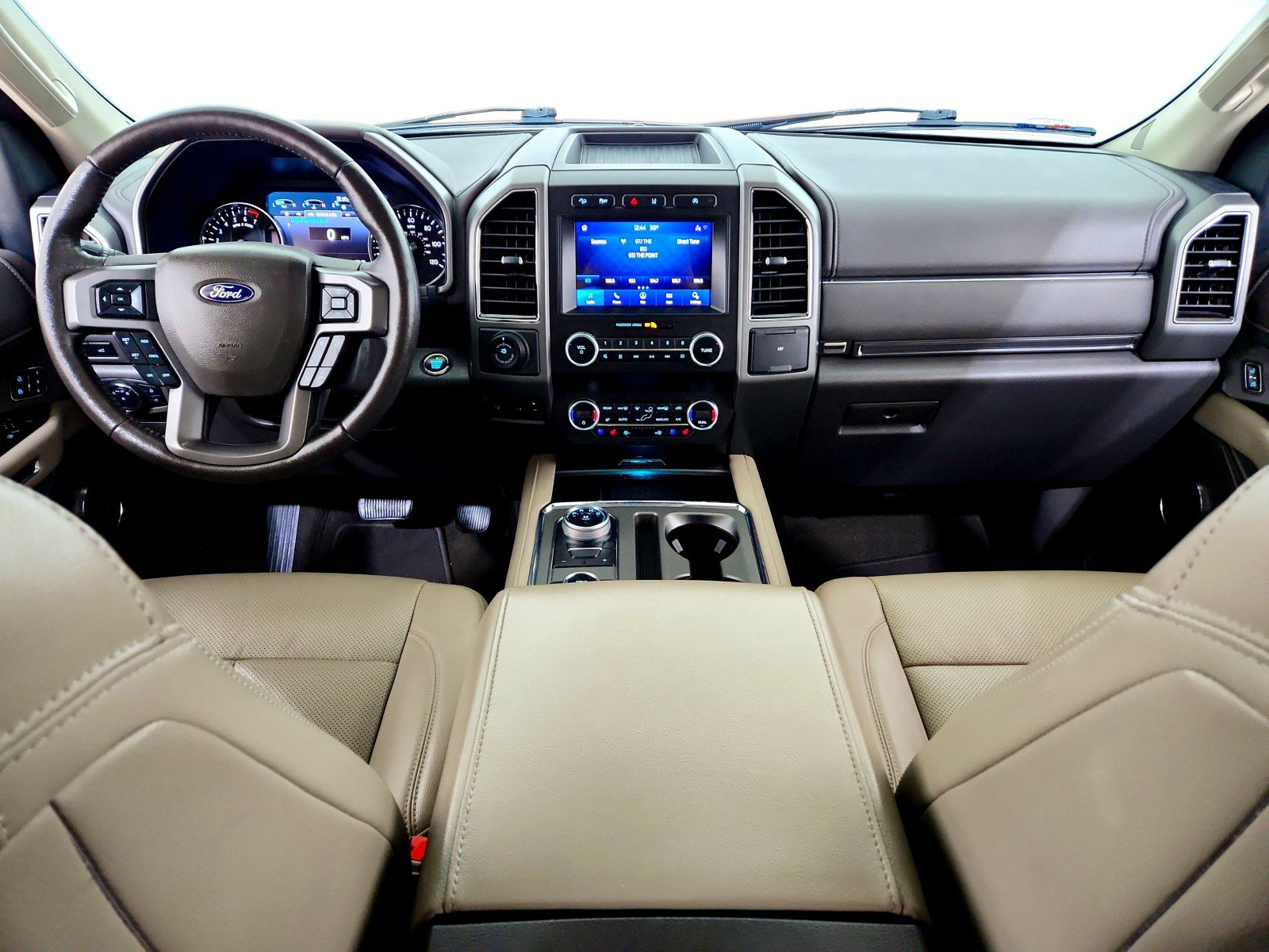 Used 2020 Ford Expedition XLT w/ Equipment Group 202A image 16