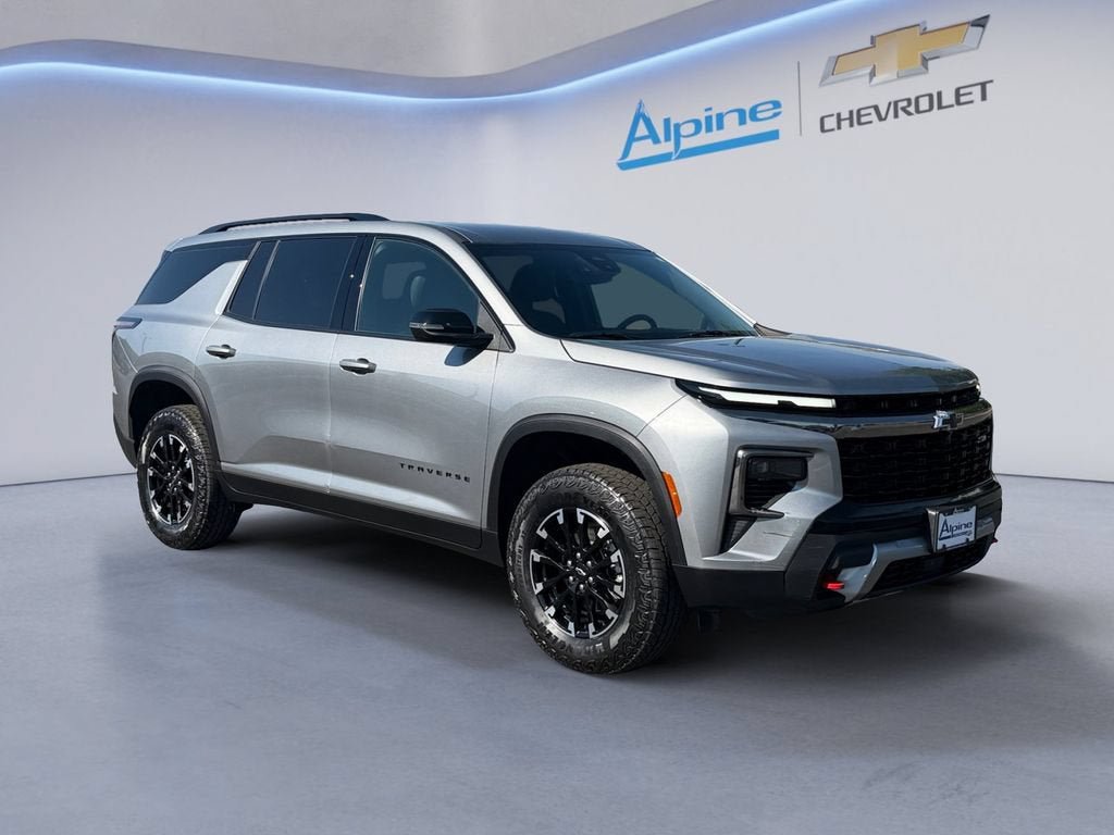 Used 2025 Chevrolet Traverse Z71 AWD/4WD image 7