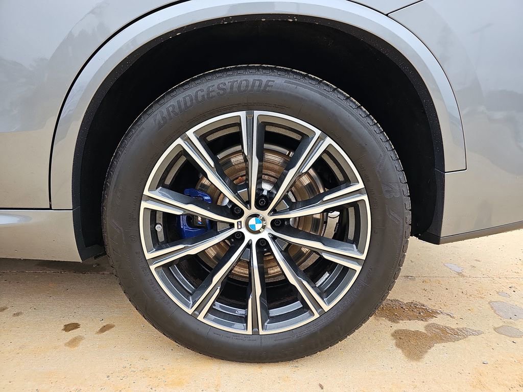 Used 2024 BMW X5 M60i w/ Executive Package image 20
