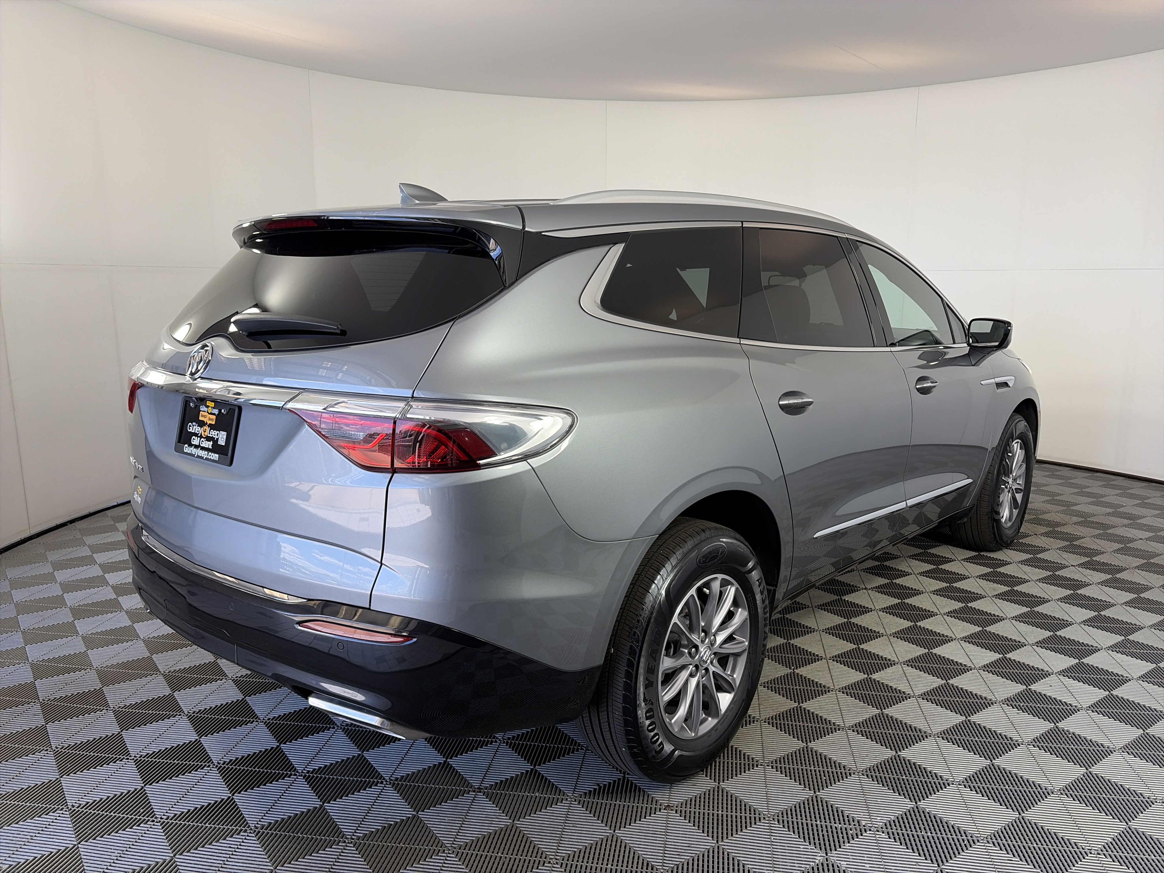 Certified 2023 Buick Enclave Essence FWD image 11