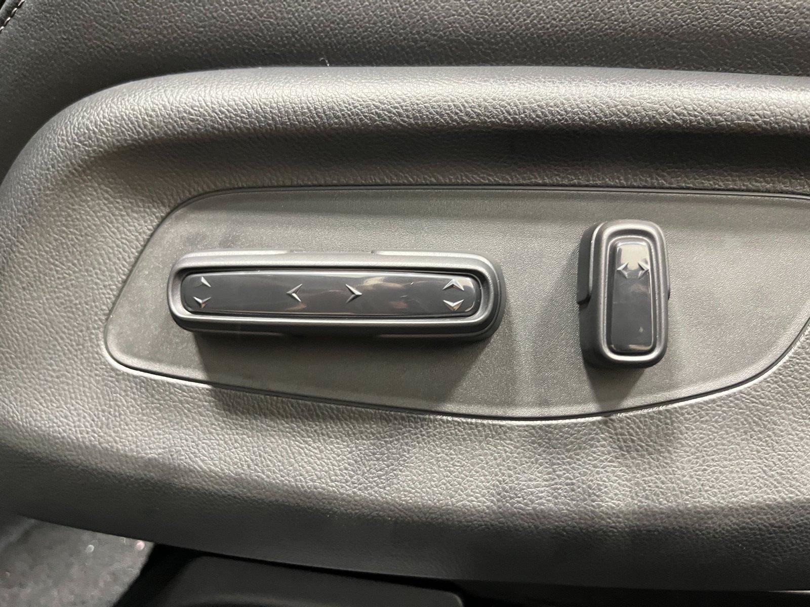 New 2027 Honda HR-V EX-L image 13