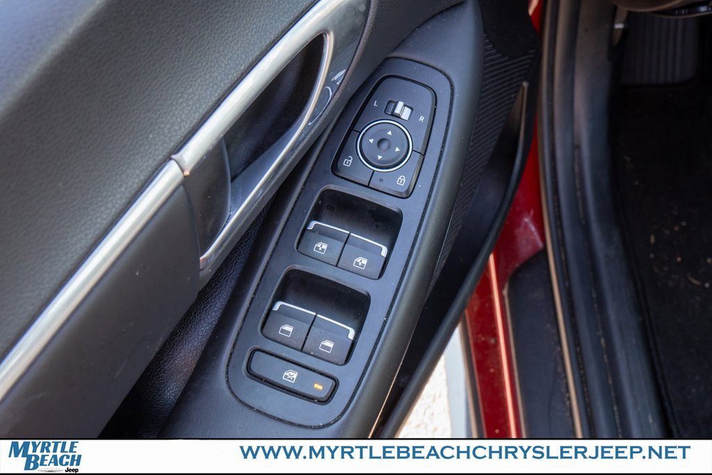 Used 2023 Hyundai Sonata SEL image 16