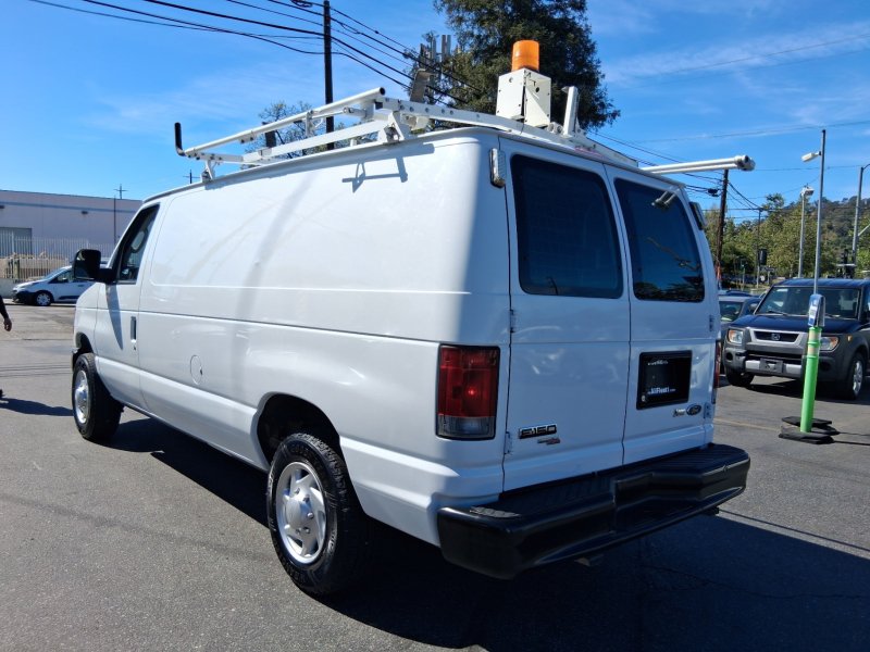 Used 2013 Ford E-150 and Econoline 150 w/ PWR Group RWD image 4